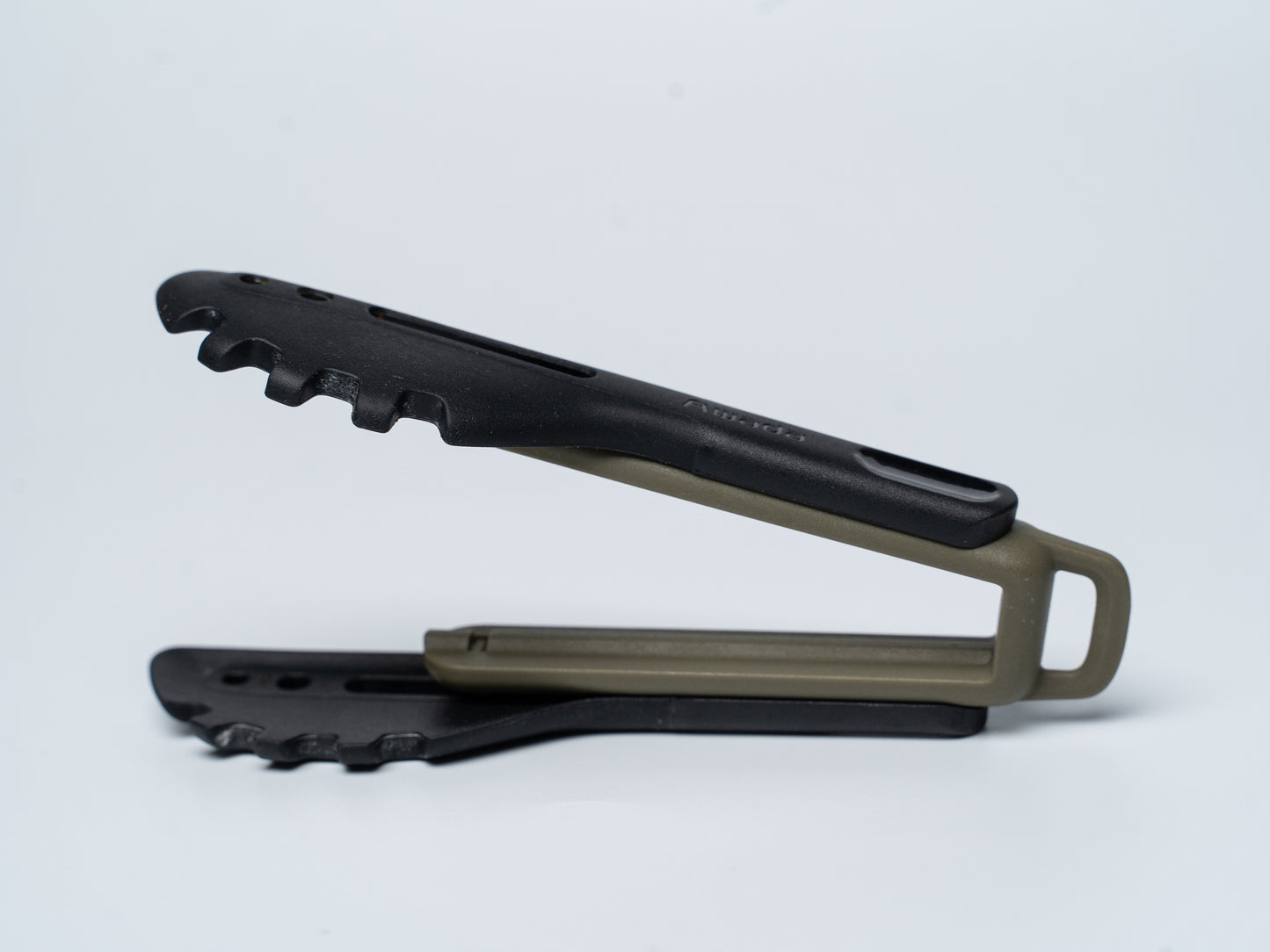 Awada Outdoor Extendable Nylon Food Tongs